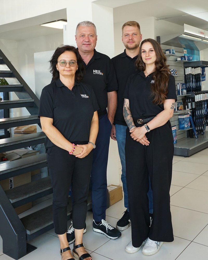Das Team von Heil Automobile in Leipzig
